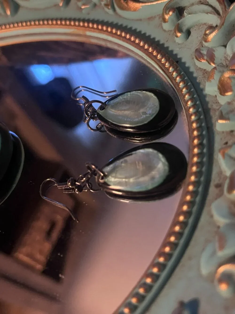 Matching Earring-Necklace Set